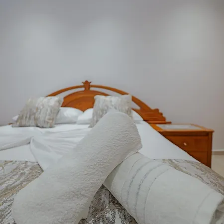 Apartment Florenc Sarande